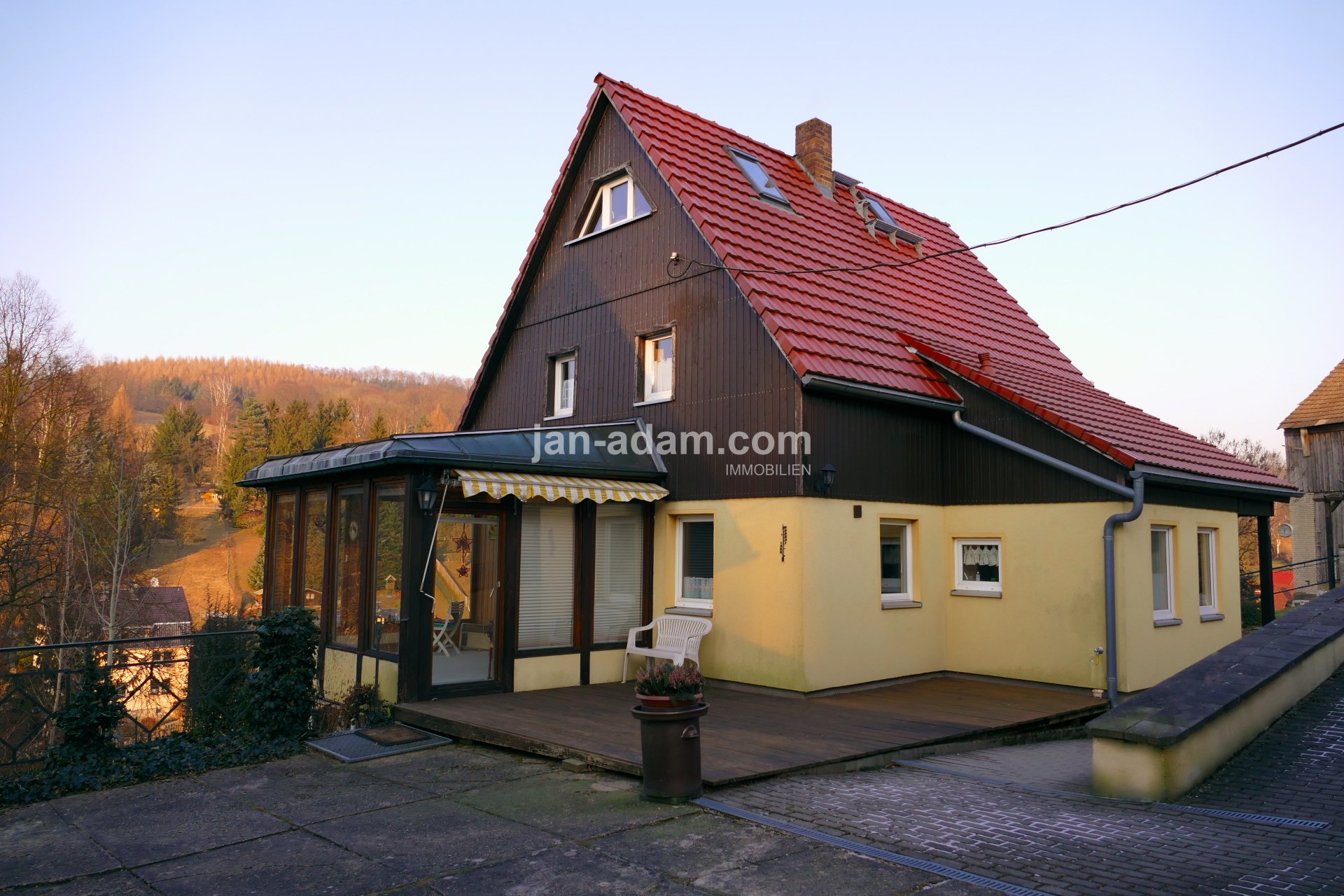 Foto Einfamilienhaus mitten im Grünen in Sebnitz