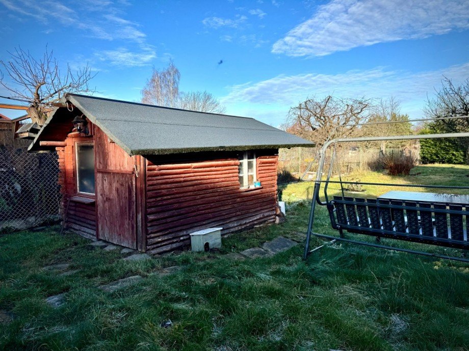 geraetehaus_garten Doppelhaush�lfte Neustadt in Sachsen